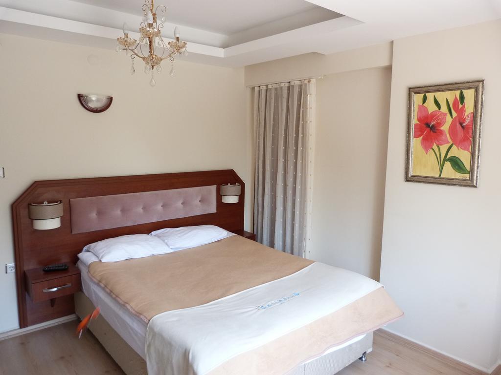Gelibolu Hotel Pokoj fotografie